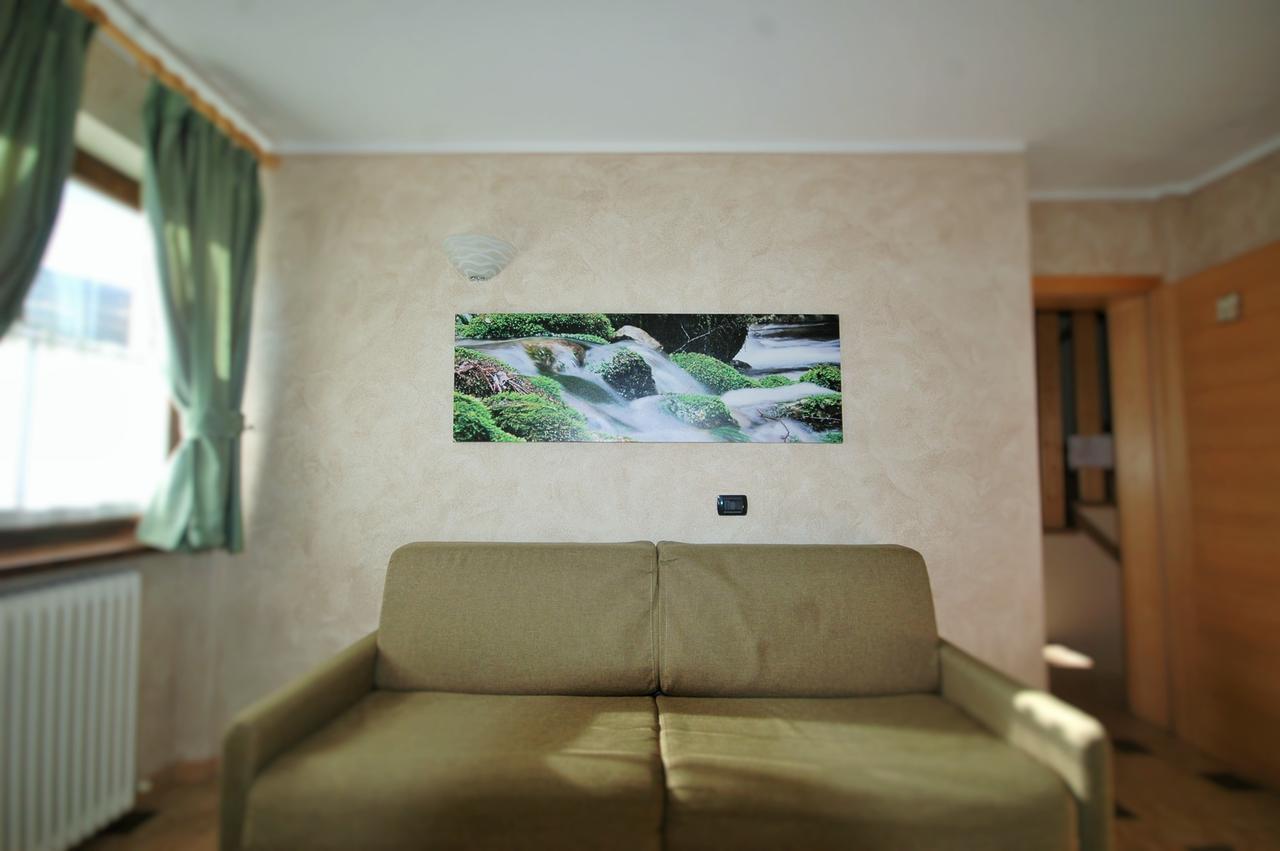 Chalet Li Baita Genny Livigno Esterno foto