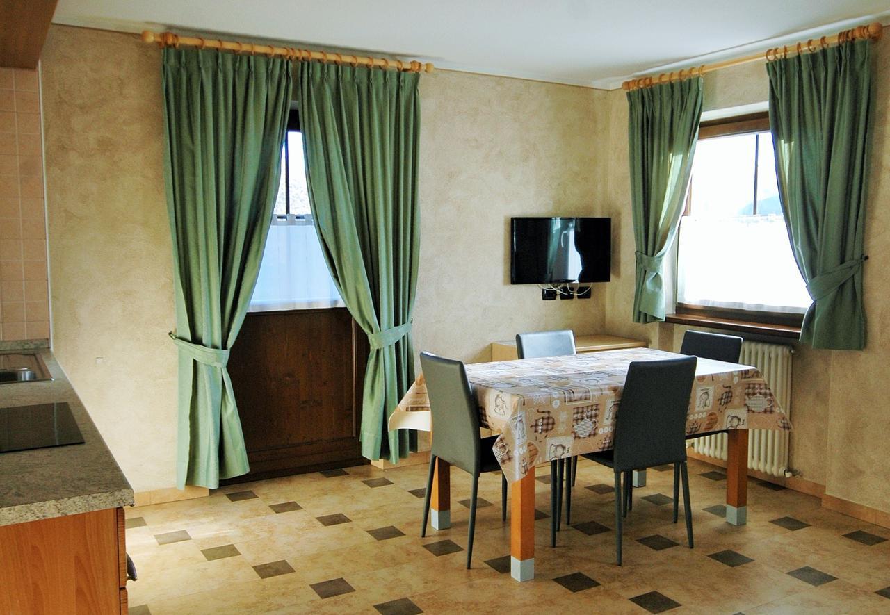 Chalet Li Baita Genny Livigno Esterno foto