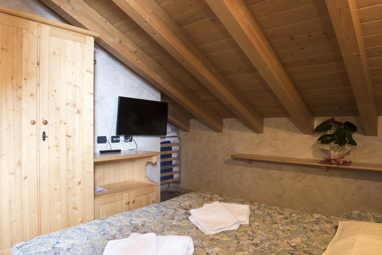 Chalet Li Baita Genny Livigno Esterno foto